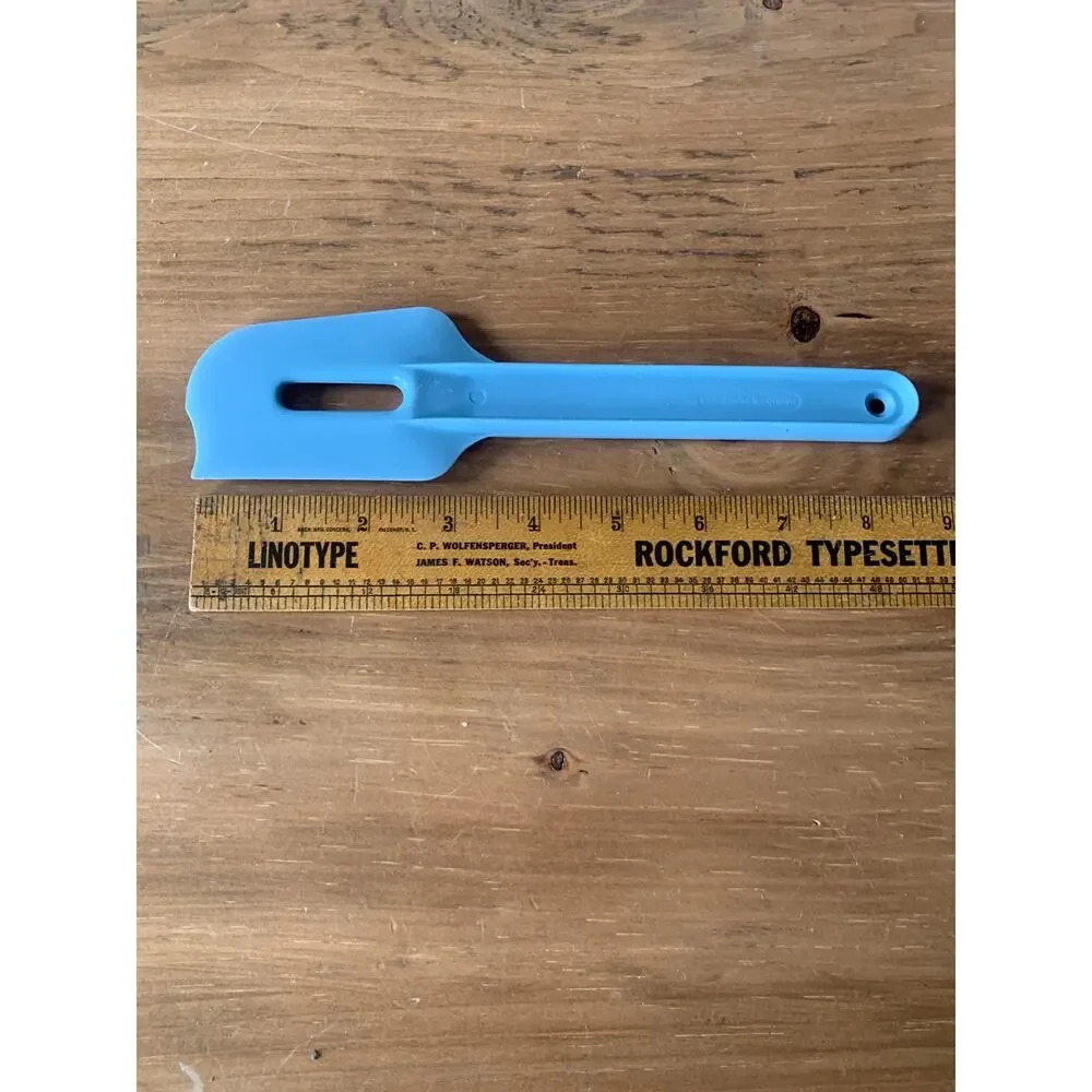 Tupperware Paddle Scraper Spatula Spreader Gadget Grey Blue #13-32